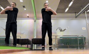 Растягивание латеральной части плеча