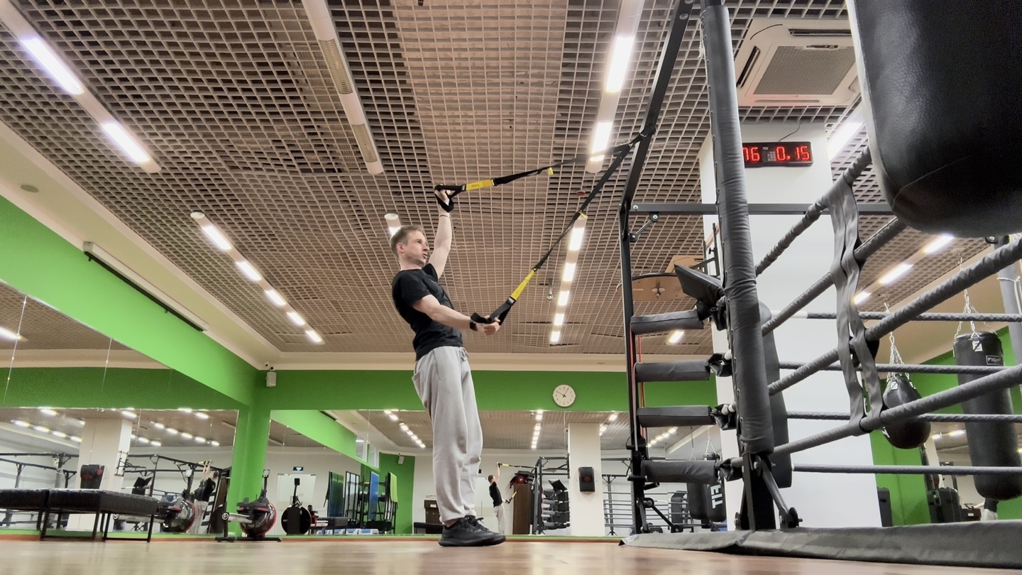 TRX Сплит разведение рук / TRX Split Fly