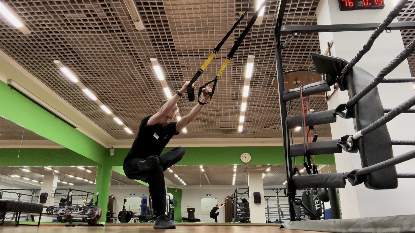 TRX Цифра 4 сидя и стоя / TRX Figure Four